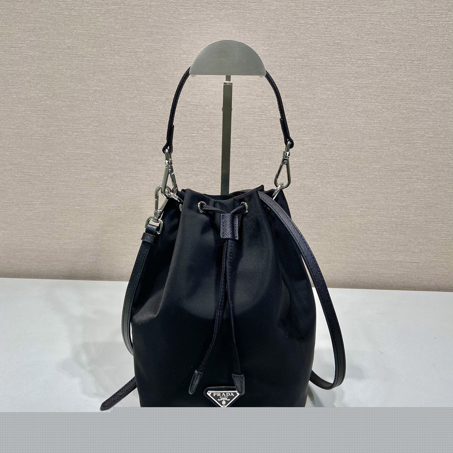 Pra*a bucket bags